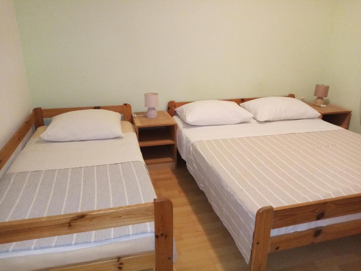 Apartments Vanja Skara Biograd Biograd na Moru Kültér fotó