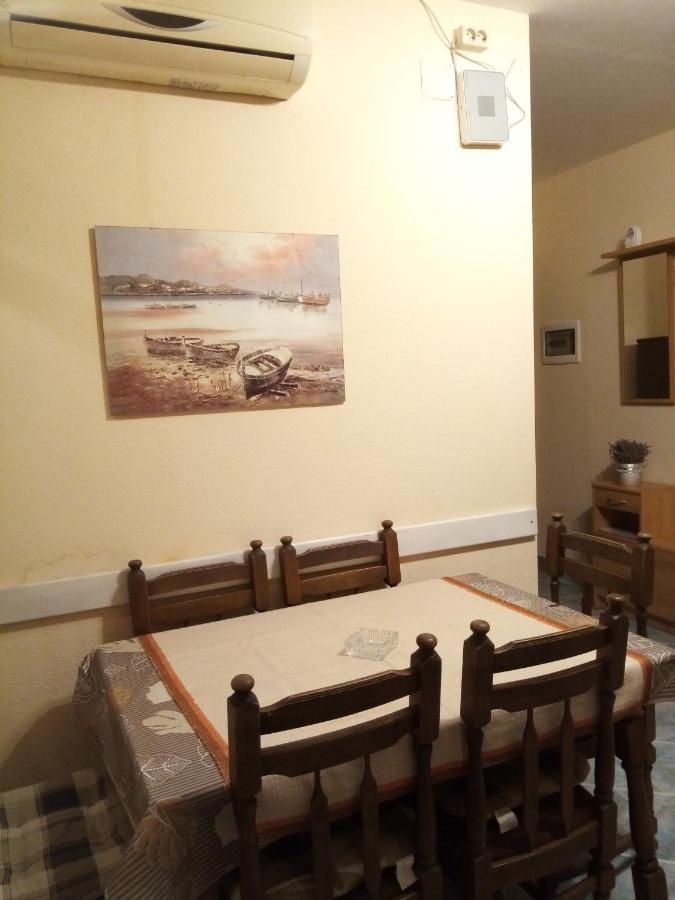 Apartments Vanja Skara Biograd Biograd na Moru Kültér fotó